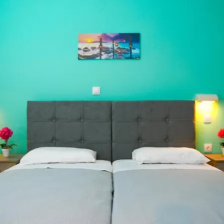 Apartment Ampelaki *